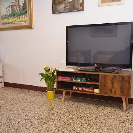 Appartamento Il Nespolo 산지미냐노 외부 사진